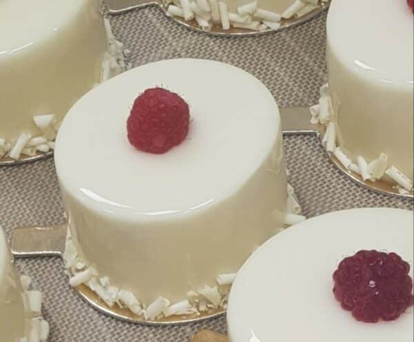 ENTREMETS CHOCOLAT BLANC FRAMBOISE