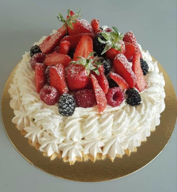 PAVLOVA AUX FRUITS DE SAISON
